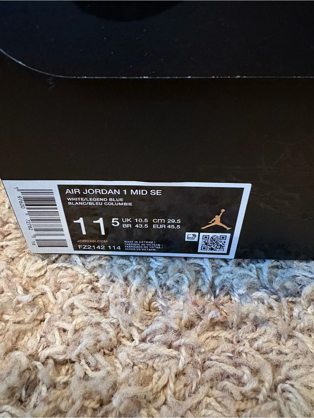 Brand New Jordan 1 Mid Legend Blue
